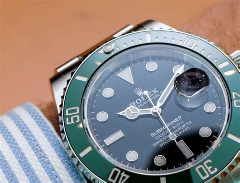 rolex submariner verde prezzo|rolex green submariner.